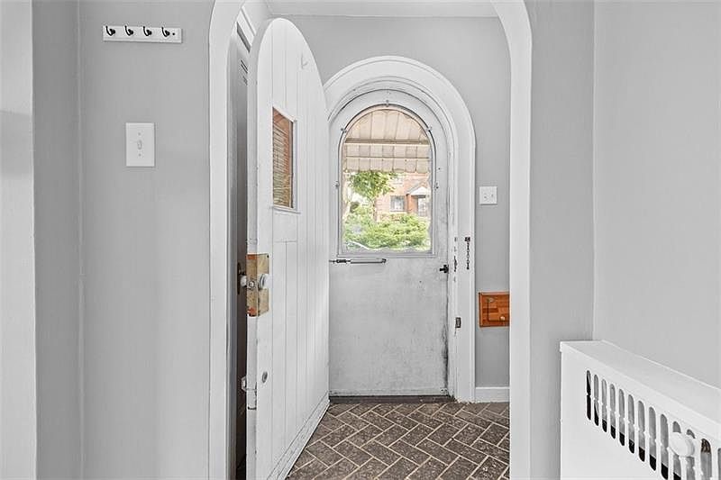 1435 Justine St, Pittsburgh, PA 15204 Zillow