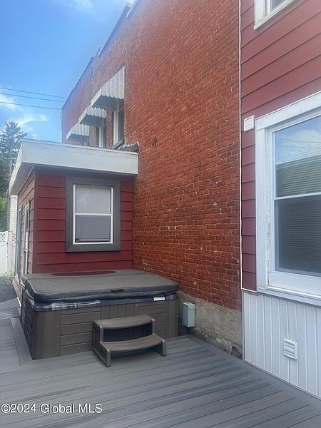 4th image of 8 106th Street
