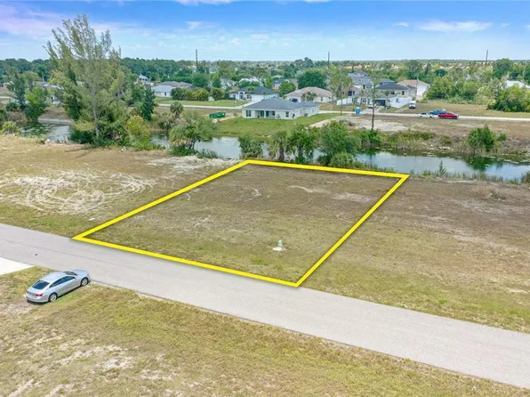 3023 NE 5th Pl #20, Cape Coral, FL 33909