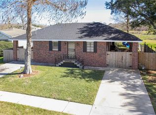1917 Michelle Dr, Saint Bernard, LA 70085