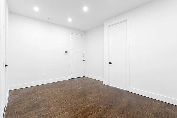 Rented by Reavis | media 14