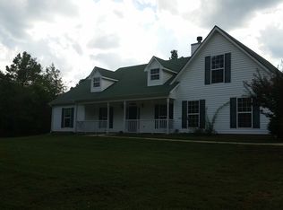 194 Rover Zetella Rd, Griffin, GA 30224