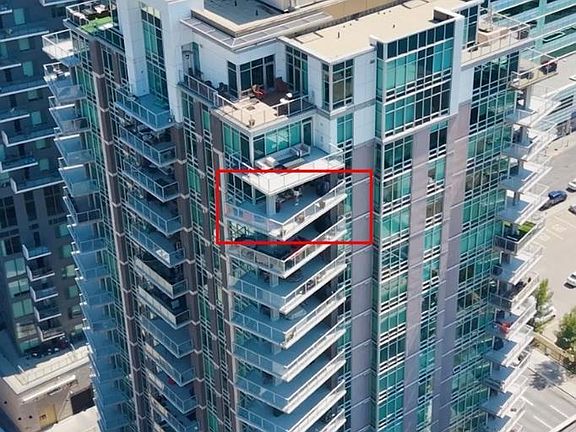 2nd image of 530 12th Ave SW #1702