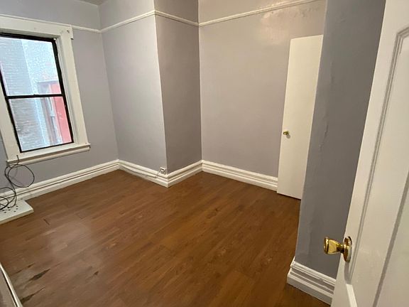 2nd image of 482 Summer Ave APT 107