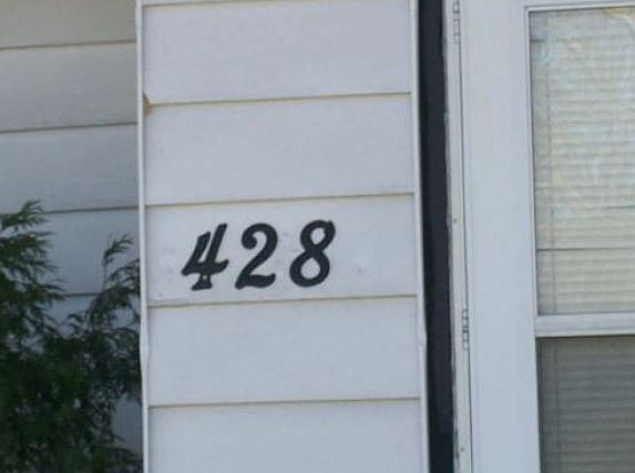 2nd image of 428 25th Ave N