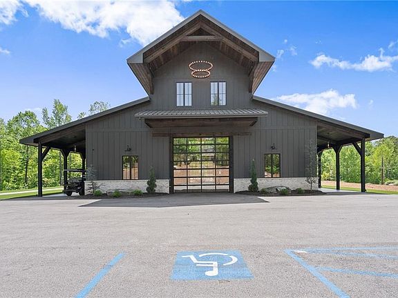 4th image of 3263 Tanners Mill Rd