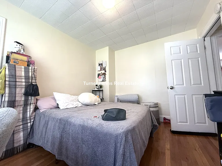 113 Lanark Rd #1 — Photo 19