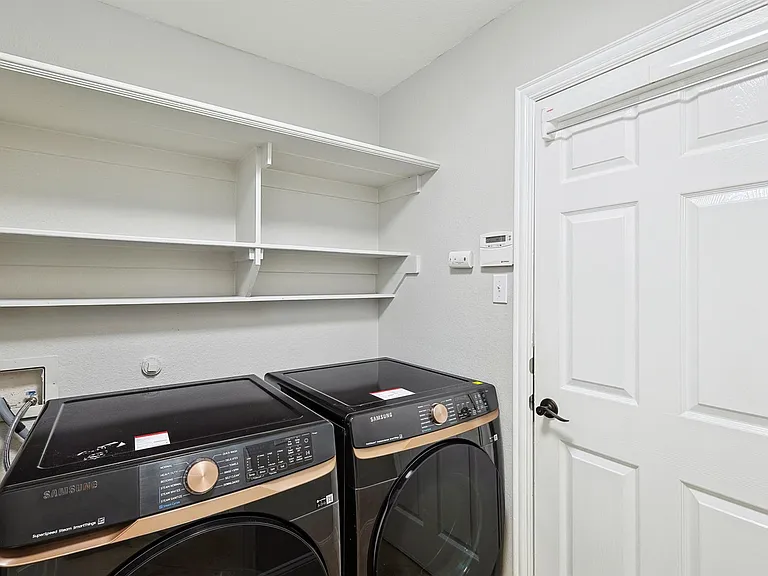 2604 Brandi Ln — Photo 27
