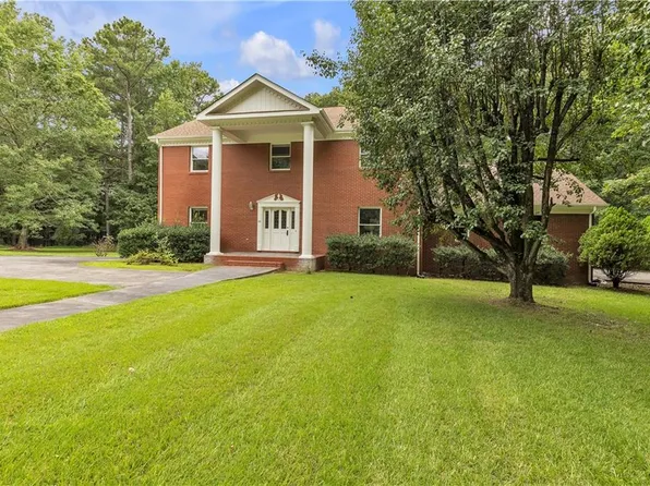 145 Lakewood Dr SE, Calhoun, GA 30701