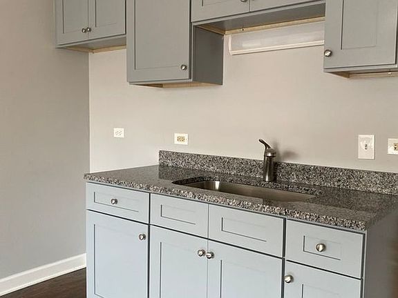 2nd image of 7858 S Natoma Ave #3E