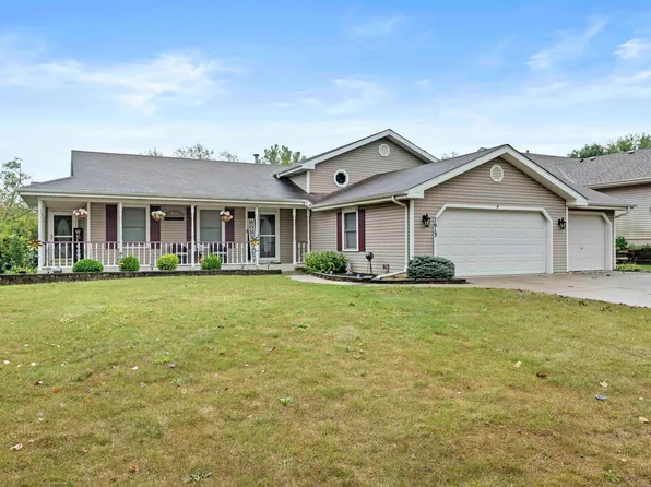 7613 Dove Dr, Schererville, IN 46375