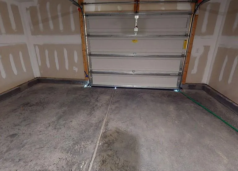 Car garage