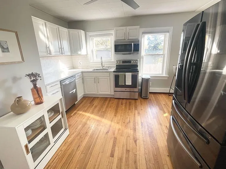 17 Frederick St #1 — Photo 31
