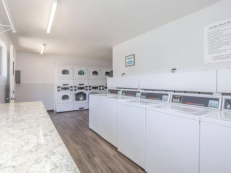 Arbor Court Apartment Homes — Photo 9