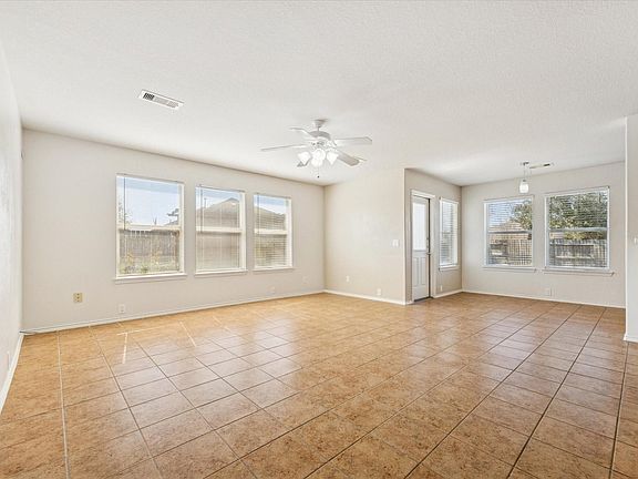 2nd image of 1034 Clover Leaf Ct