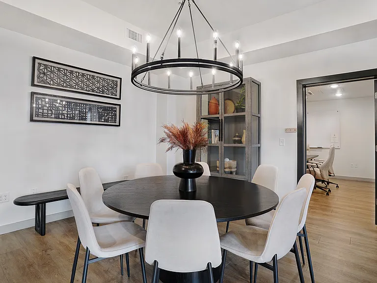 The Connection Hub | Dinning