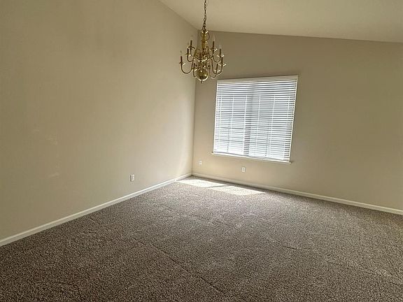 4th image of 704 Antiquity Drive