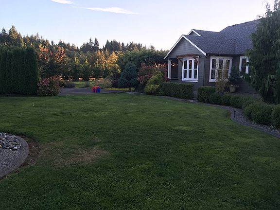 5th image of 10116 Coachman Ln SE