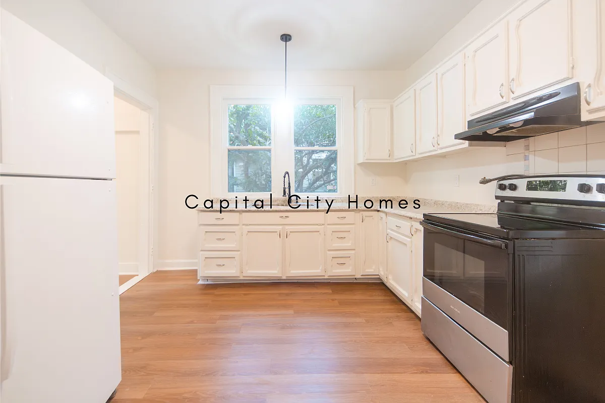 3 bed, 1.5 bath, $1,525 — Photo 4
