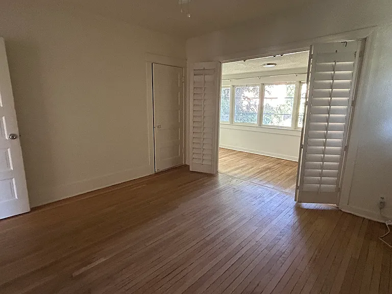 1323 N Orange Dr #1/2 — Photo 9