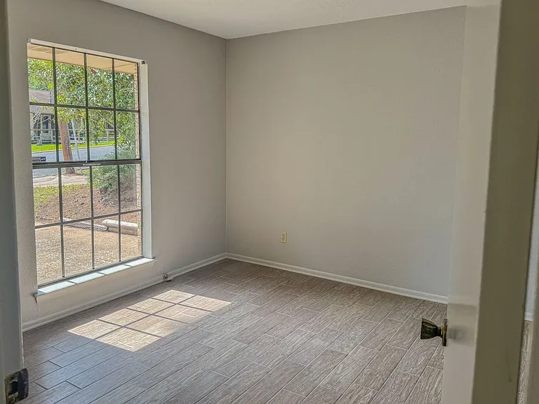 601 Hickory Dr #A — Photo 13