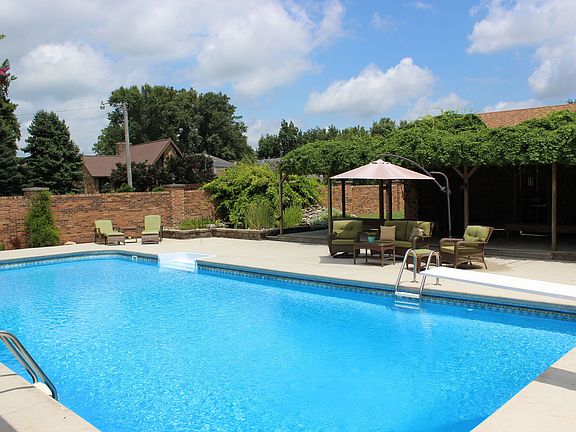 5th image of 1920 Aspenwood Ct