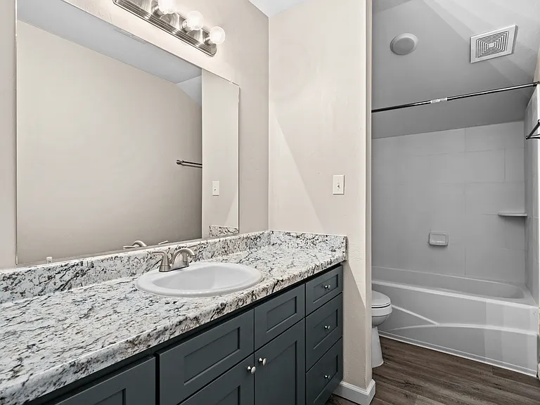Diamond Ridge Townhomes — Photo 7