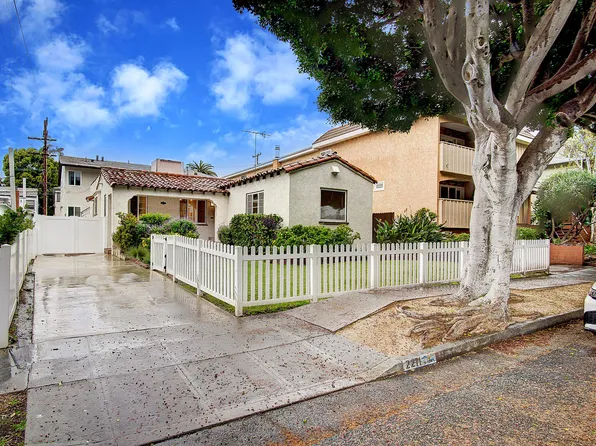 2211 Oak St, Santa Monica, CA 90405