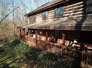 8400 Goose Landing Ct, Browns Summit, NC 27214