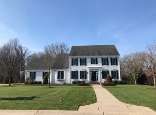 N72W28901 Fishers Landing Rd, Hartland, WI 53029