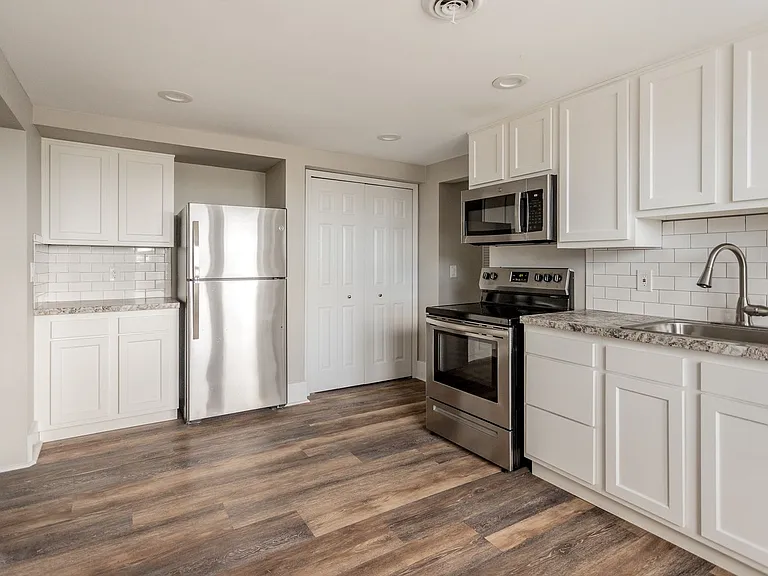 73 East Palmer Street — Photo 10