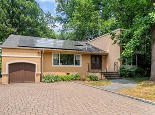 29 Richard St, Tenafly, NJ 07670