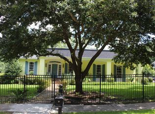 803 N 5th Ave, Laurel, MS 39440