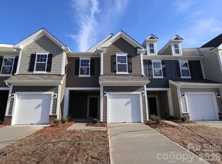 2716 Yeager Dr NW, Concord, NC 28027
