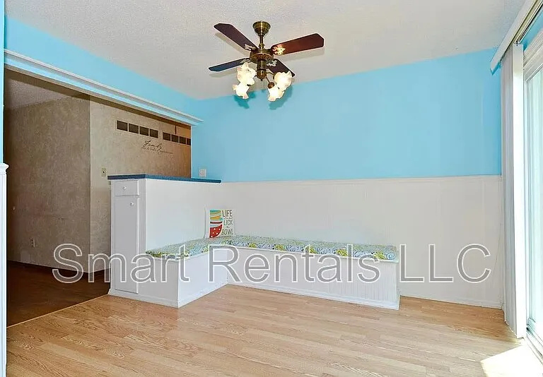 980 Manresa Ln — Photo 12