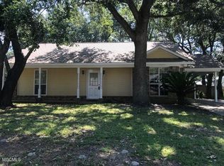 1404 S 8th St, Ocean Springs, MS 39564