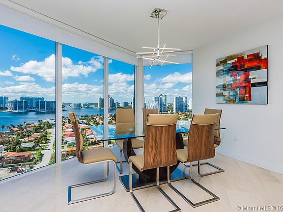 5th image of 18671 Collins Ave APT 1903
