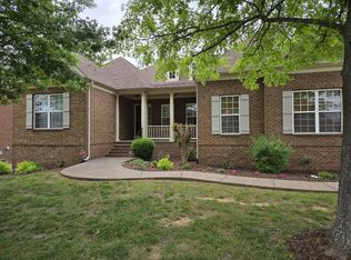 2083 Autumn Ridge Way, Spring Hill, TN 37174