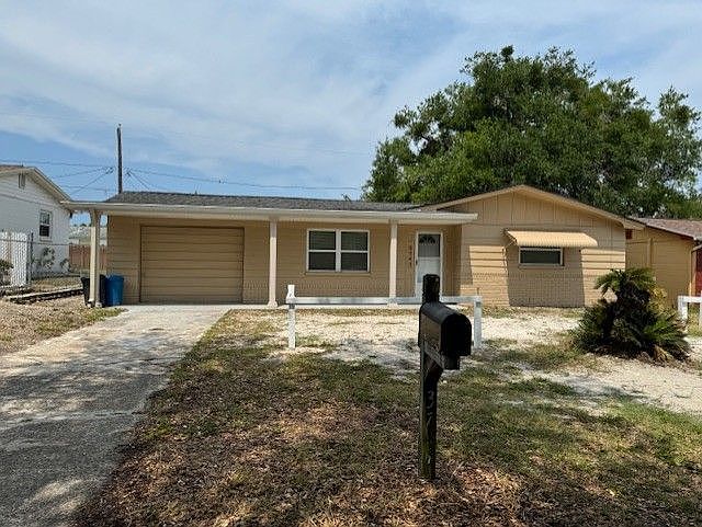 1st image of 3741 Kingsbury Dr