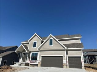 2354 SW Hickory Lane Rd, Lees Summit, MO 64082