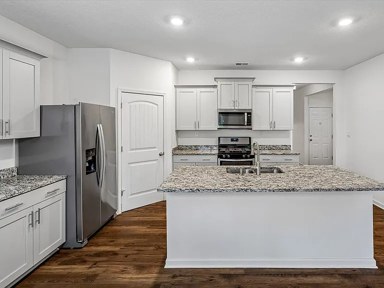 4786 Barrett Oaks Dr — Photo 10