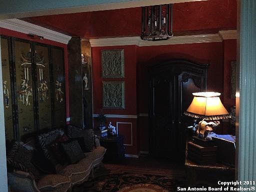 3rd image of 10606 West Ave
