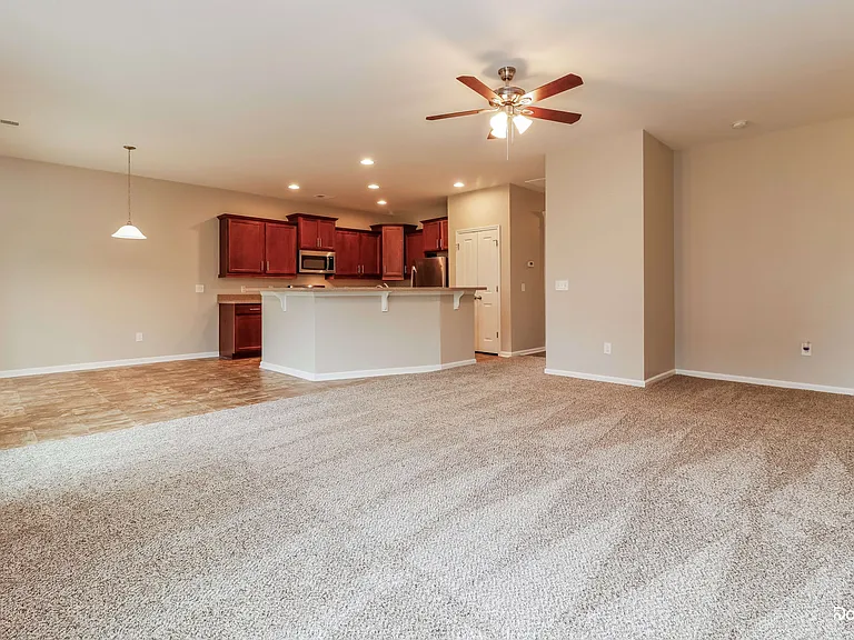 198 Weeping Cypress Dr — Photo 7