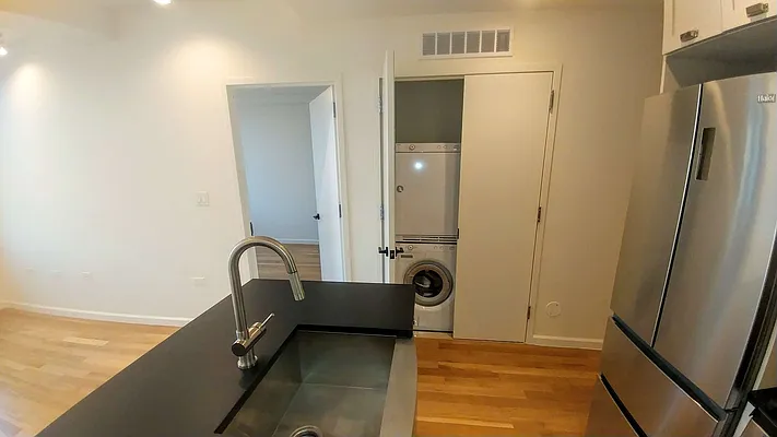 Rented by Reginald Jacobs | media 25