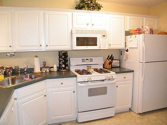 4th image of 109 Beery Dr Unit 9