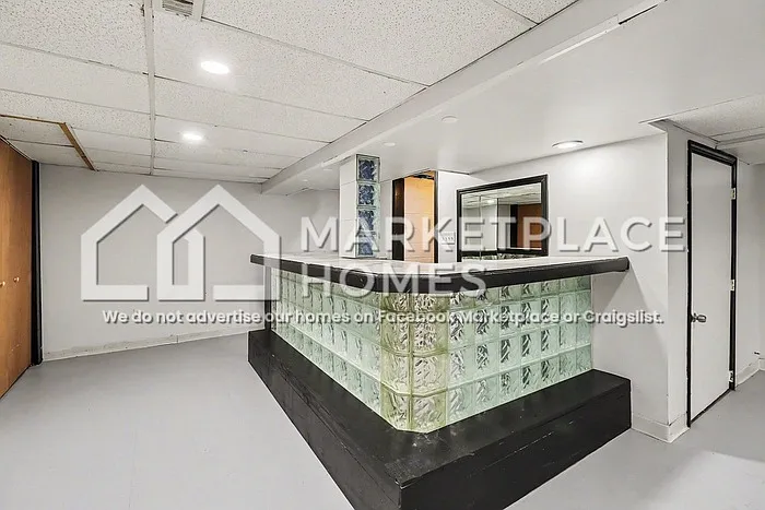 11235 Roxbury St — Photo 20