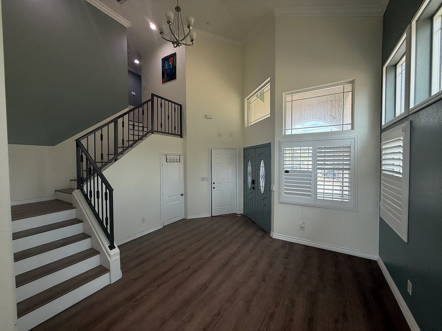 4 bed, 2.5 bath, 1513 sqft, $3,200 — Photo 2
