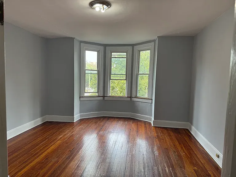 3103 N Calvert St #2 — Photo 2