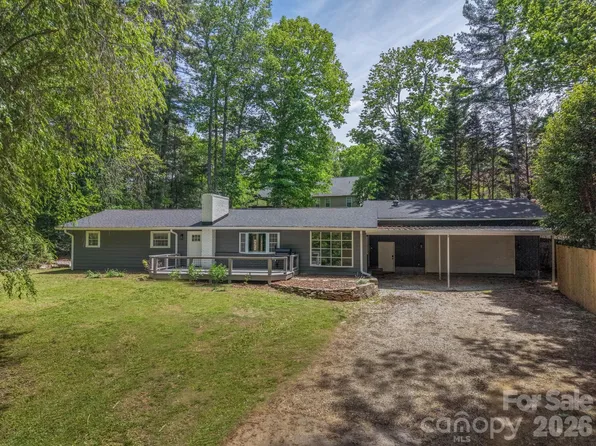 35 Timberview Dr, Arden, NC 28704