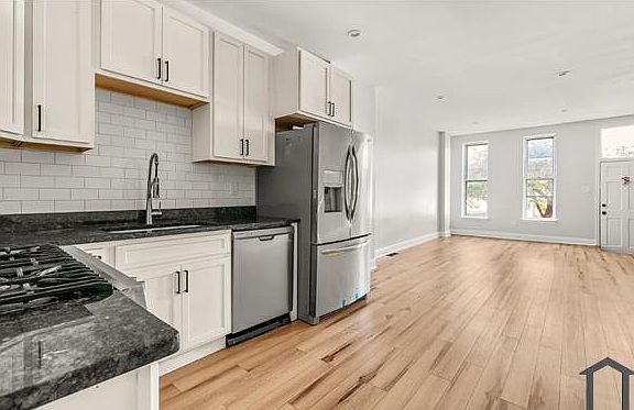 2nd image of 419 N Collington Ave